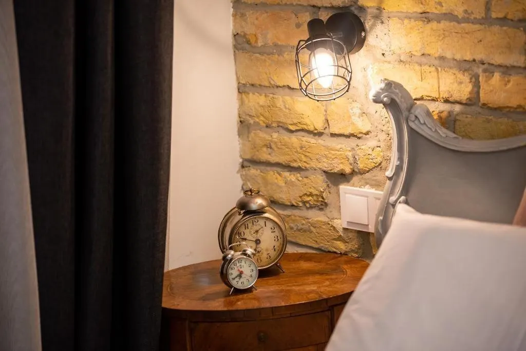 Regina Mini Apartment On Kiraly Street Budapest